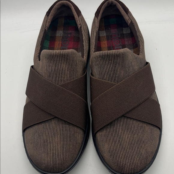 Born Banshee Brown Slip on comfort Shoes Sz 7 EUC - Picture 1 of 6